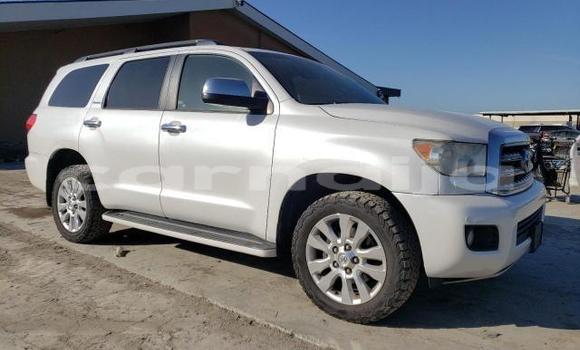 Acheter Neuf Voiture Toyota Sequoia Blanc à Lagos, État de Lagos Acheter Neuf Voiture Toyota Sequoia Blanc à Lagos, État de Lagos