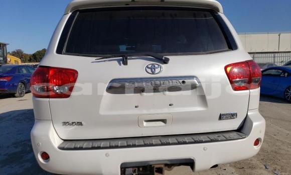 Acheter Neuf Voiture Toyota Sequoia Blanc à Lagos, État de Lagos Acheter Neuf Voiture Toyota Sequoia Blanc à Lagos, État de Lagos