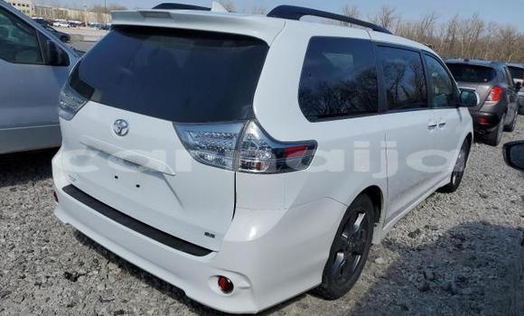 Buy New Toyota Sequoia White Car in Lagos in Lagos State Buy New Toyota Sequoia White Car in Lagos in Lagos State
