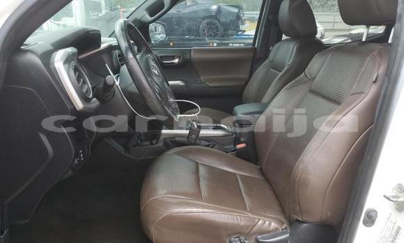 Acheter Neuf Voiture Toyota Tacoma Blanc à Lagos, État de Lagos Acheter Neuf Voiture Toyota Tacoma Blanc à Lagos, État de Lagos