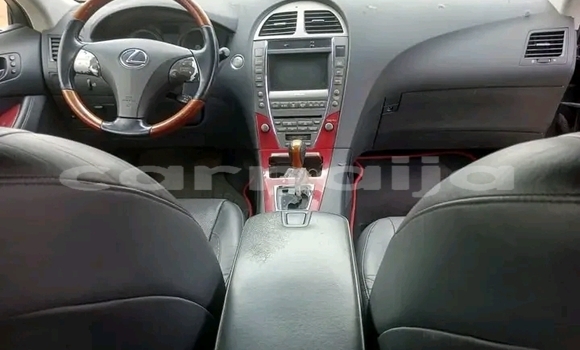Acheter Occasion Voiture Lexus ES 300 Noir à Abuja, État de Lagos Acheter Occasion Voiture Lexus ES 300 Noir à Abuja, État de Lagos