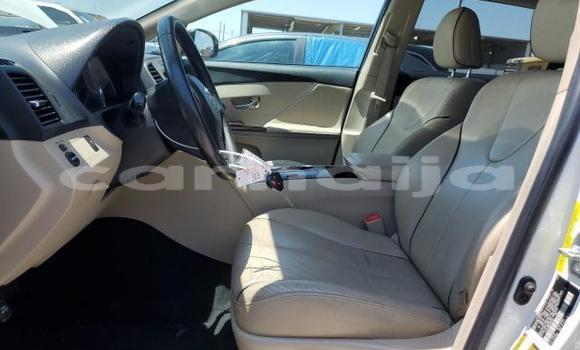 Buy New Toyota Venza White Car in Badagry in Lagos State Buy New Toyota Venza White Car in Badagry in Lagos State