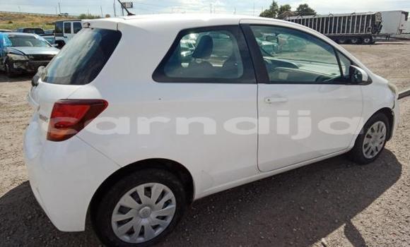 Acheter Neuf Voiture Toyota Yaris Blanc à Badagry, État de Lagos Acheter Neuf Voiture Toyota Yaris Blanc à Badagry, État de Lagos