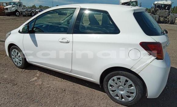 Acheter Neuf Voiture Toyota Yaris Blanc à Badagry, État de Lagos Acheter Neuf Voiture Toyota Yaris Blanc à Badagry, État de Lagos