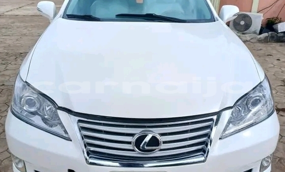 Acheter Occasion Voiture Lexus ES 300 Blanc à Abuja, État de Lagos Acheter Occasion Voiture Lexus ES 300 Blanc à Abuja, État de Lagos