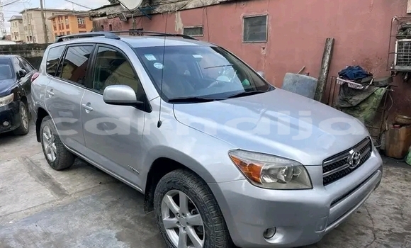 Acheter Occasion Voiture Toyota RAV4 Autre à Sumaila, État de Kano Acheter Occasion Voiture Toyota RAV4 Autre à Sumaila, État de Kano