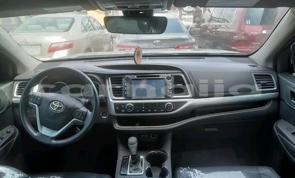 Acheter Occasion Voiture Toyota Highlander Noir à Lagos, État de Lagos Acheter Occasion Voiture Toyota Highlander Noir à Lagos, État de Lagos