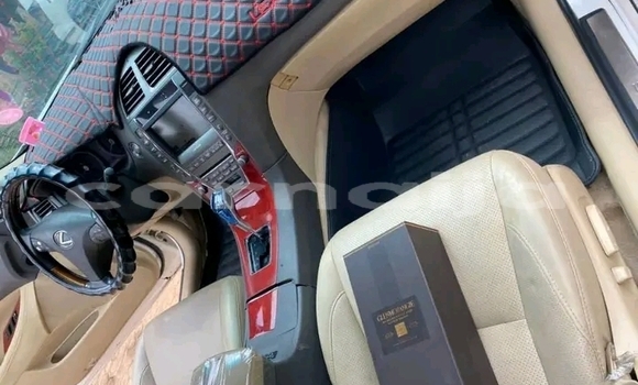 Acheter Occasion Voiture Lexus ES 300 Blanc à Abuja, État de Lagos Acheter Occasion Voiture Lexus ES 300 Blanc à Abuja, État de Lagos
