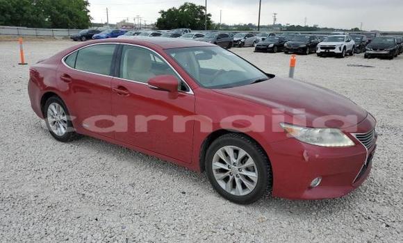 Acheter Neuf Voiture Lexus ES Rouge à Badagry, État de Lagos Acheter Neuf Voiture Lexus ES Rouge à Badagry, État de Lagos