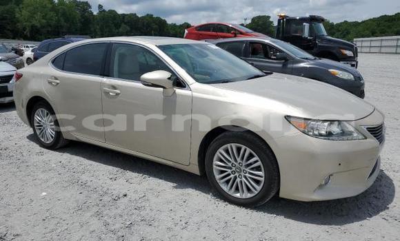 Buy New Lexus ES Beige Car in Badagry in Lagos State