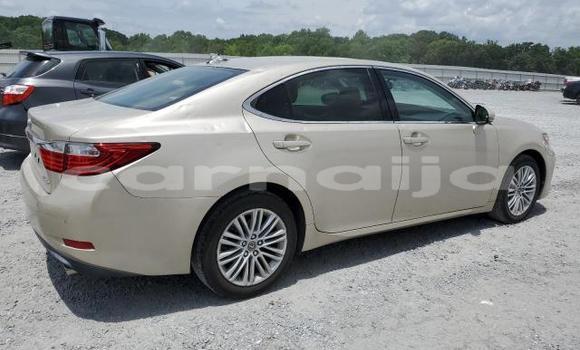 Buy New Lexus ES Beige Car in Badagry in Lagos State Buy New Lexus ES Beige Car in Badagry in Lagos State