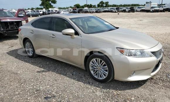 Buy New Lexus ES Beige Car in Badagry in Lagos State Buy New Lexus ES Beige Car in Badagry in Lagos State