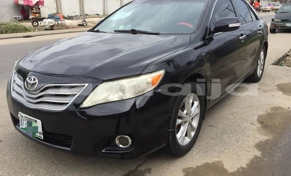 Acheter Occasion Voiture Toyota Camry Noir à Abuja, État de Lagos Acheter Occasion Voiture Toyota Camry Noir à Abuja, État de Lagos