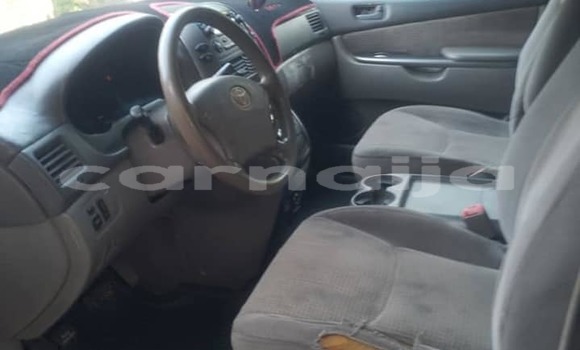 Acheter Occasion Voiture Toyota Sienna Rouge à Abuja, État de Lagos Acheter Occasion Voiture Toyota Sienna Rouge à Abuja, État de Lagos