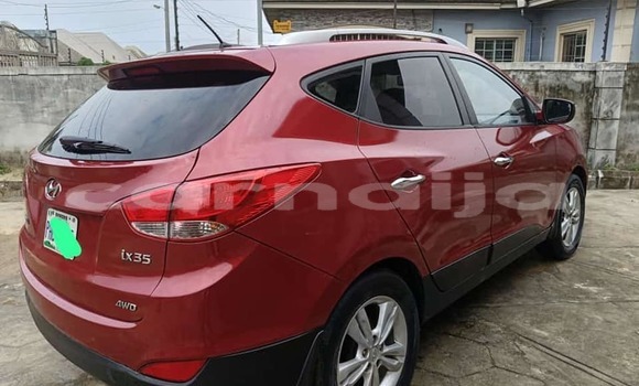 Acheter Occasion Voiture Hyundai ix35 Rouge à Abuja, État de Lagos Acheter Occasion Voiture Hyundai ix35 Rouge à Abuja, État de Lagos