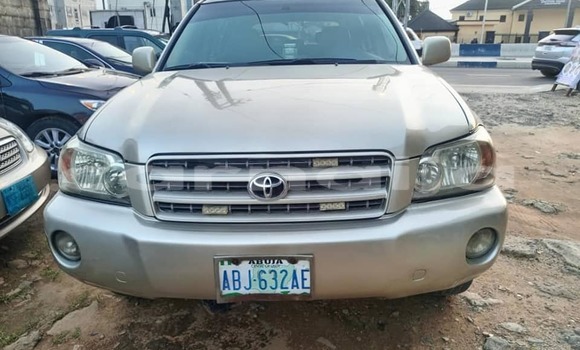 Acheter Occasion Voiture Toyota Highlander Autre à Abakaliki, État d'Ebonyi Acheter Occasion Voiture Toyota Highlander Autre à Abakaliki, État d'Ebonyi