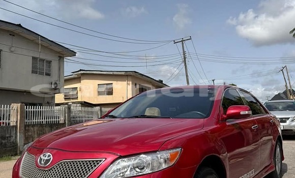 Acheter Occasion Voiture Toyota Camry Rouge à Abuja, État de Lagos Acheter Occasion Voiture Toyota Camry Rouge à Abuja, État de Lagos