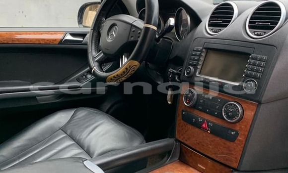 Acheter Occasion Voiture Mercedes-Benz ML–Class Noir à Abuja, État de Lagos Acheter Occasion Voiture Mercedes-Benz ML–Class Noir à Abuja, État de Lagos