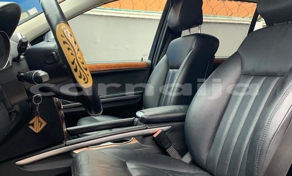 Acheter Occasion Voiture Mercedes-Benz ML–Class Noir à Abuja, État de Lagos Acheter Occasion Voiture Mercedes-Benz ML–Class Noir à Abuja, État de Lagos