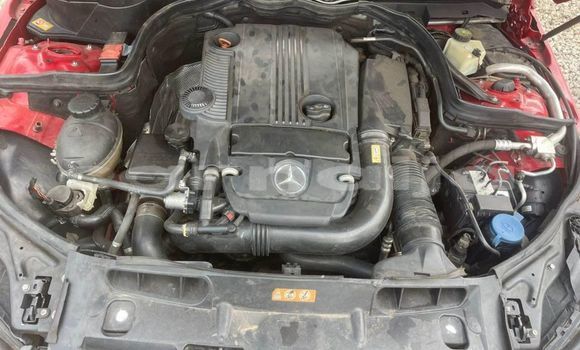 Acheter Occasion Voiture Mercedes-Benz C–Class Rouge à Abuja, État de Lagos Acheter Occasion Voiture Mercedes-Benz C–Class Rouge à Abuja, État de Lagos