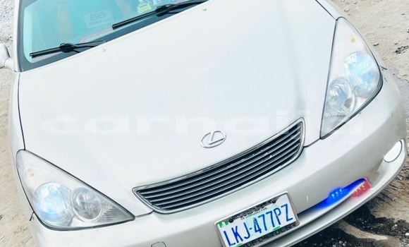 Acheter Occasion Voiture Lexus ES 300 Blanc à Abuja, État de Lagos Acheter Occasion Voiture Lexus ES 300 Blanc à Abuja, État de Lagos