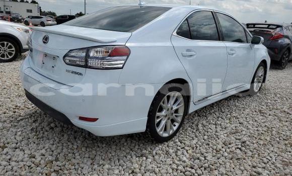 Buy New Lexus HS White Car in Badagry in Lagos State Buy New Lexus HS White Car in Badagry in Lagos State