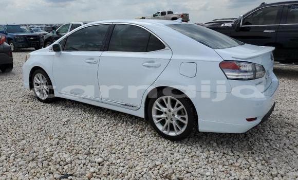 Buy New Lexus HS White Car in Badagry in Lagos State Buy New Lexus HS White Car in Badagry in Lagos State