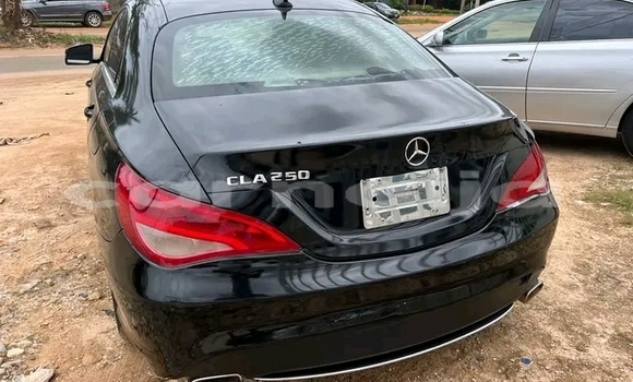 Acheter Occasion Voiture Mercedes-Benz 250 Noir à Abuja, État de Lagos Acheter Occasion Voiture Mercedes-Benz 250 Noir à Abuja, État de Lagos