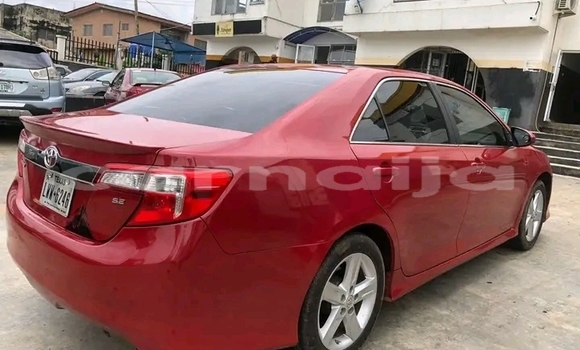 Acheter Occasion Voiture Toyota Camry Rouge à Lagos, État de Lagos Acheter Occasion Voiture Toyota Camry Rouge à Lagos, État de Lagos