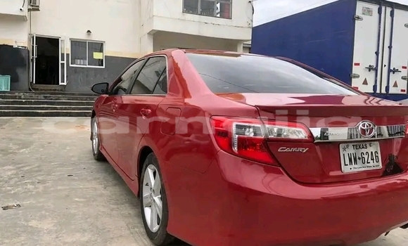 Acheter Occasion Voiture Toyota Camry Rouge à Lagos, État de Lagos Acheter Occasion Voiture Toyota Camry Rouge à Lagos, État de Lagos