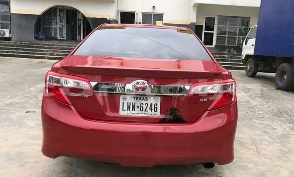 Acheter Occasion Voiture Toyota Camry Rouge à Lagos, État de Lagos Acheter Occasion Voiture Toyota Camry Rouge à Lagos, État de Lagos