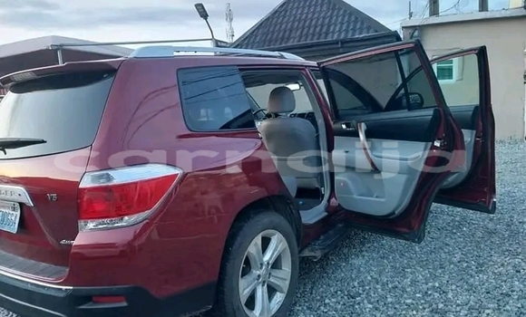 Acheter Occasion Voiture Toyota Avalon Rouge à Omuo, Ekiti Acheter Occasion Voiture Toyota Avalon Rouge à Omuo, Ekiti