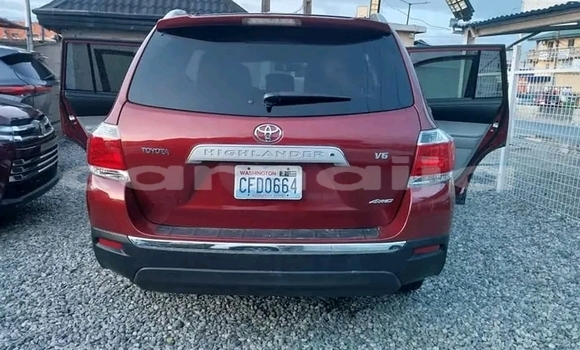 Acheter Occasion Voiture Toyota Avalon Rouge à Omuo, Ekiti Acheter Occasion Voiture Toyota Avalon Rouge à Omuo, Ekiti