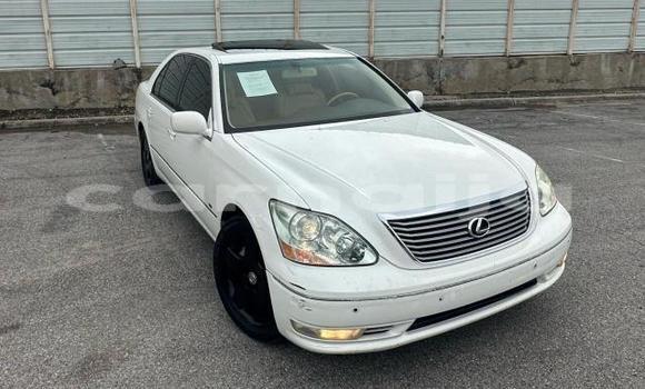 Acheter Neuf Voiture Lexus LS Blanc à Badagry, État de Lagos