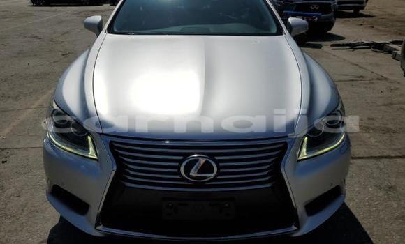 Acheter Neuf Voiture Lexus LS Gris à Badagry, État de Lagos