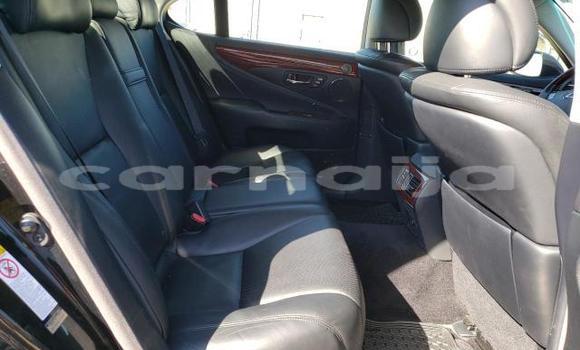 Acheter Neuf Voiture Lexus LS Noir à Badagry, État de Lagos Acheter Neuf Voiture Lexus LS Noir à Badagry, État de Lagos