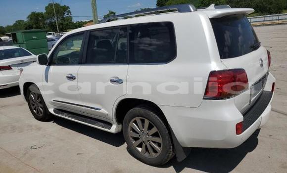 Buy New Lexus LX 570 White Car in Badagry in Lagos State Buy New Lexus LX 570 White Car in Badagry in Lagos State