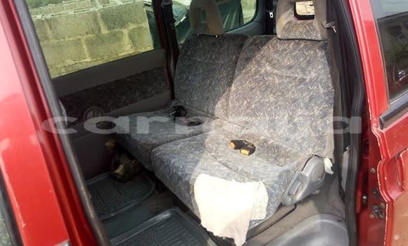 Acheter Occasion Voiture Nissan Serena Rouge à Abeokuta, État d'Ogun Acheter Occasion Voiture Nissan Serena Rouge à Abeokuta, État d'Ogun