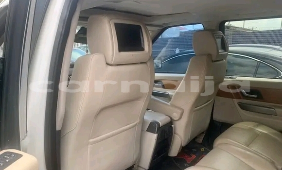 Acheter Occasion Voiture Range Rover Range Rover Blanc à Abak, État d'Akwa Ibom Acheter Occasion Voiture Range Rover Range Rover Blanc à Abak, État d'Akwa Ibom