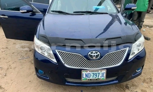 Acheter Occasion Voiture Toyota Camry Marron à Abuja, État de Lagos Acheter Occasion Voiture Toyota Camry Marron à Abuja, État de Lagos