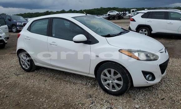 Acheter Neuf Voiture Mazda 2 Blanc à Badagry, État de Lagos Acheter Neuf Voiture Mazda 2 Blanc à Badagry, État de Lagos