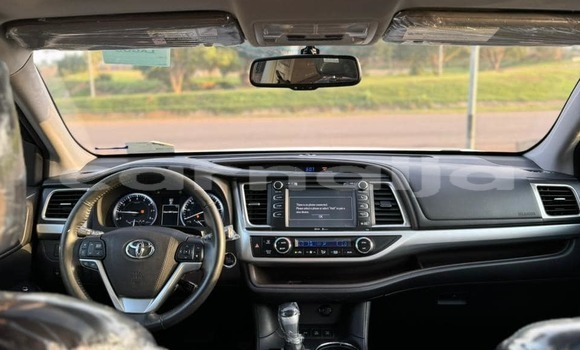 Acheter Occasion Voiture Toyota Highlander Blanc à Abuja, État de Lagos Acheter Occasion Voiture Toyota Highlander Blanc à Abuja, État de Lagos