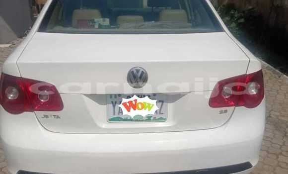 Acheter Occasion Voiture Volkswagen Jetta Blanc à Abuja, État de Lagos Acheter Occasion Voiture Volkswagen Jetta Blanc à Abuja, État de Lagos