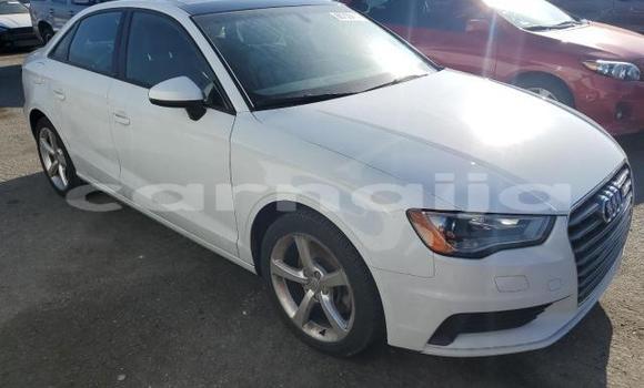 Acheter Neuf Voiture Audi A3 Blanc à Badagry, État de Lagos Acheter Neuf Voiture Audi A3 Blanc à Badagry, État de Lagos