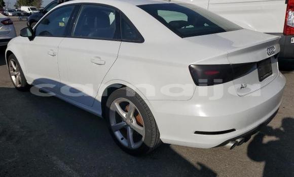 Acheter Neuf Voiture Audi A3 Blanc à Badagry, État de Lagos Acheter Neuf Voiture Audi A3 Blanc à Badagry, État de Lagos