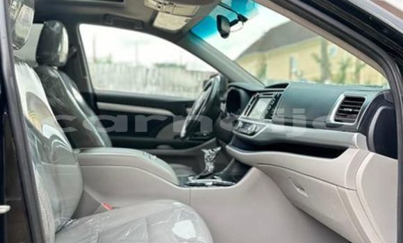 Acheter Occasion Voiture Toyota Highlander Autre à Abagana, État d'Anambra Acheter Occasion Voiture Toyota Highlander Autre à Abagana, État d'Anambra