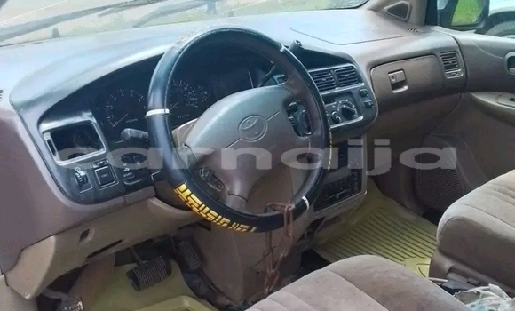 Acheter Occasion Voiture Toyota Sienna Rouge à Abuja, État de Lagos Acheter Occasion Voiture Toyota Sienna Rouge à Abuja, État de Lagos
