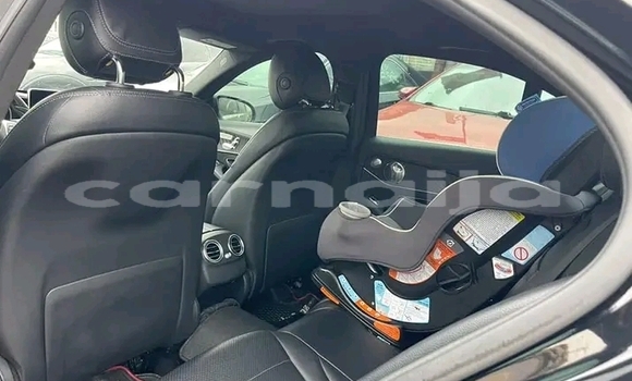 Acheter Occasion Voiture Mercedes-Benz C–Class Noir à Abuja, État de Lagos Acheter Occasion Voiture Mercedes-Benz C–Class Noir à Abuja, État de Lagos