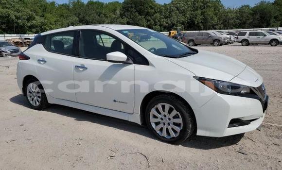 Acheter Neuf Voiture Nissan Leaf Blanc à Badagry, État de Lagos Acheter Neuf Voiture Nissan Leaf Blanc à Badagry, État de Lagos
