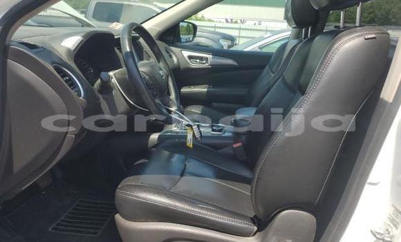 Acheter Neuf Voiture Nissan Pathfinder Blanc à Badagry, État de Lagos Acheter Neuf Voiture Nissan Pathfinder Blanc à Badagry, État de Lagos